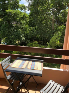 Grand Studio vue sur la rivière de l'Aven et le Bois d’Amour